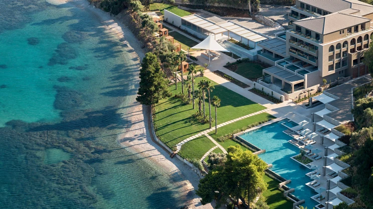 Avali, Mar-Bella Collection